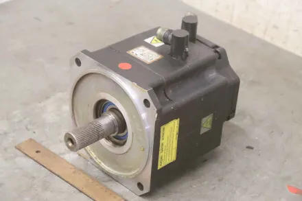 Kuka 1FK6100-8AF91-1ZZ9-Z S49 Servomotor – RESALE