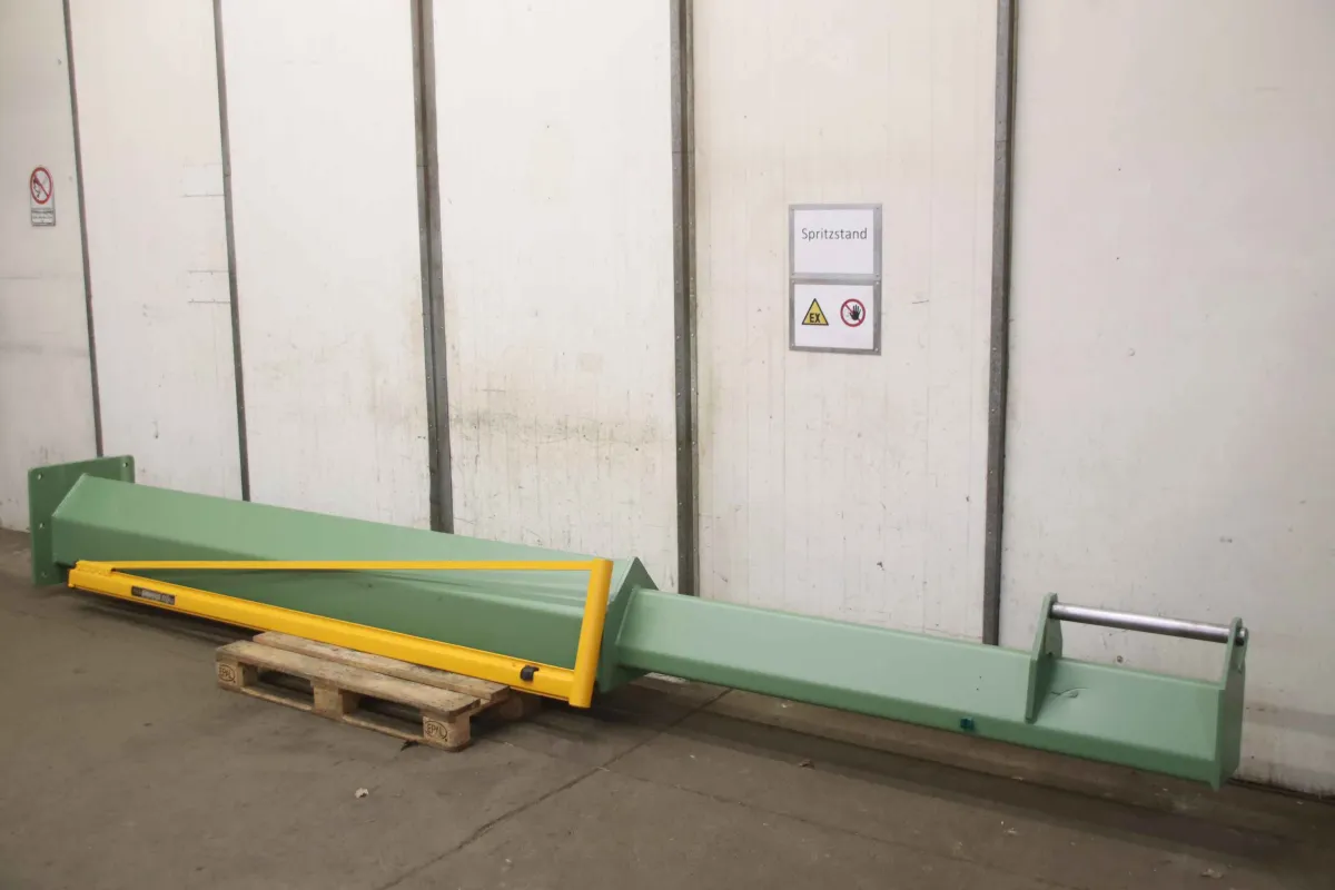 DEMAG LS Gesamthöhe 5110 mm Säulenschwenkkran Ausleger 2,86 m/250 kg