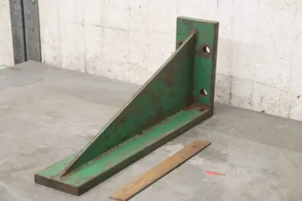 Stahl 220/100/H500 mm Aufspannwinkel – RESALE