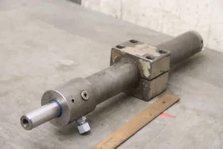 Hub 380 mm Hydraulikzylinder – RESALE