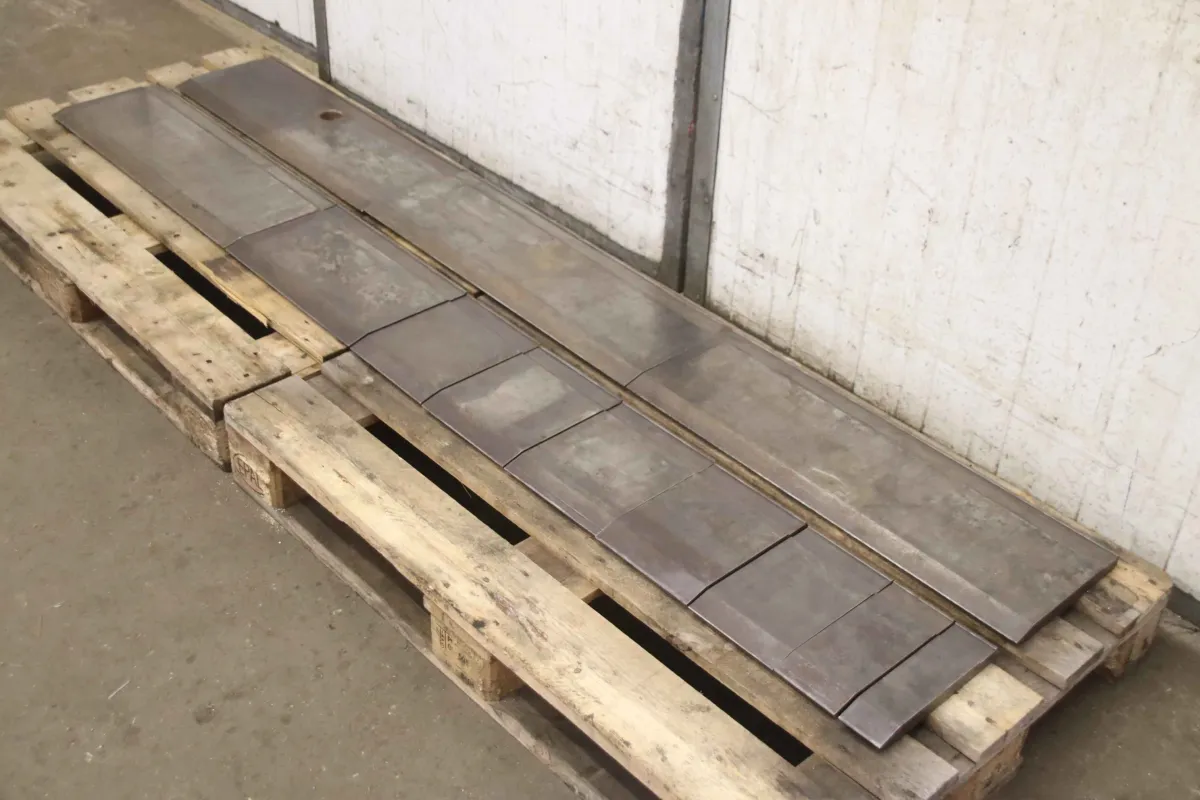 245/23 mm 28° Abkantwerkzeug geteilt 4386 mm