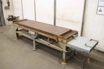 3170/860/H1060 mm Aufspannplatte mit T Nut – RESALE
