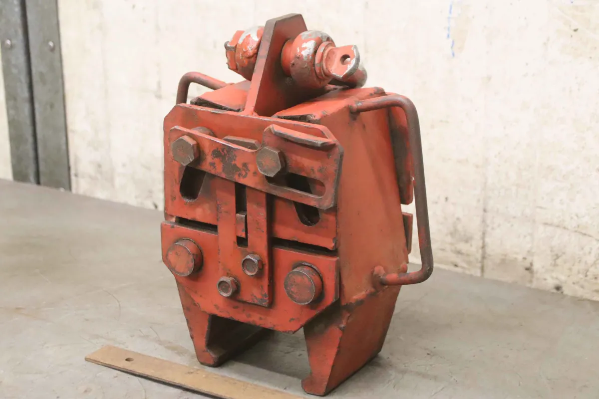 B04-Z10-1 Material Greifer 1.000 kg