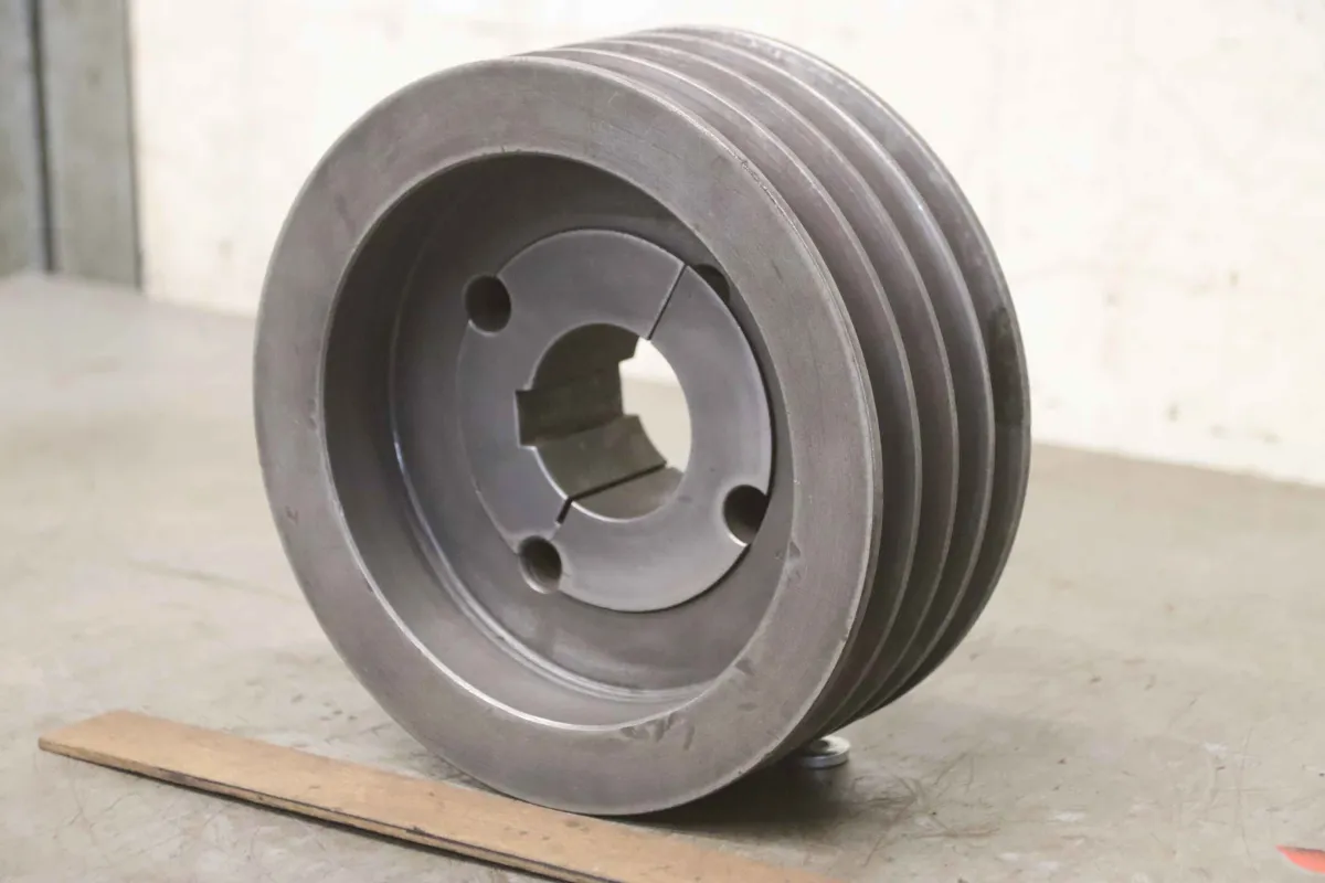 SPB 200-4 (17 mm) Keilriemenscheibe 4-rillig