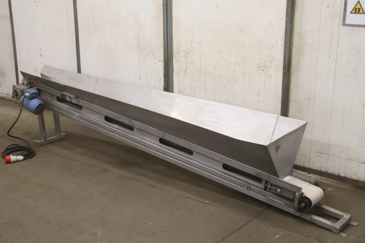 2910 x 195 mm Förderband 10,6 m/min Edelstahl