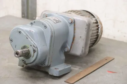 Prym L8-U16 regelbarer Getriebemotor 0,37/0,7 kW 10-100 U/min – RESALE