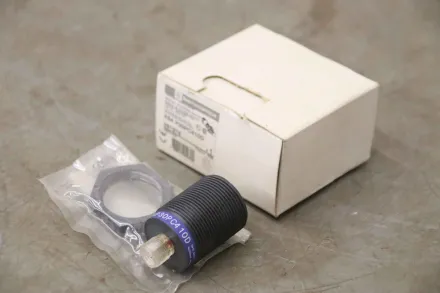 Telemecanique XS4 P30PC410D Induktiver Sensor – RESALE