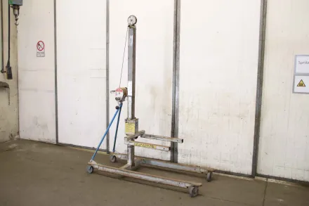 Rom 226 kg  1,77 m Materiallift Montagelift – RESALE