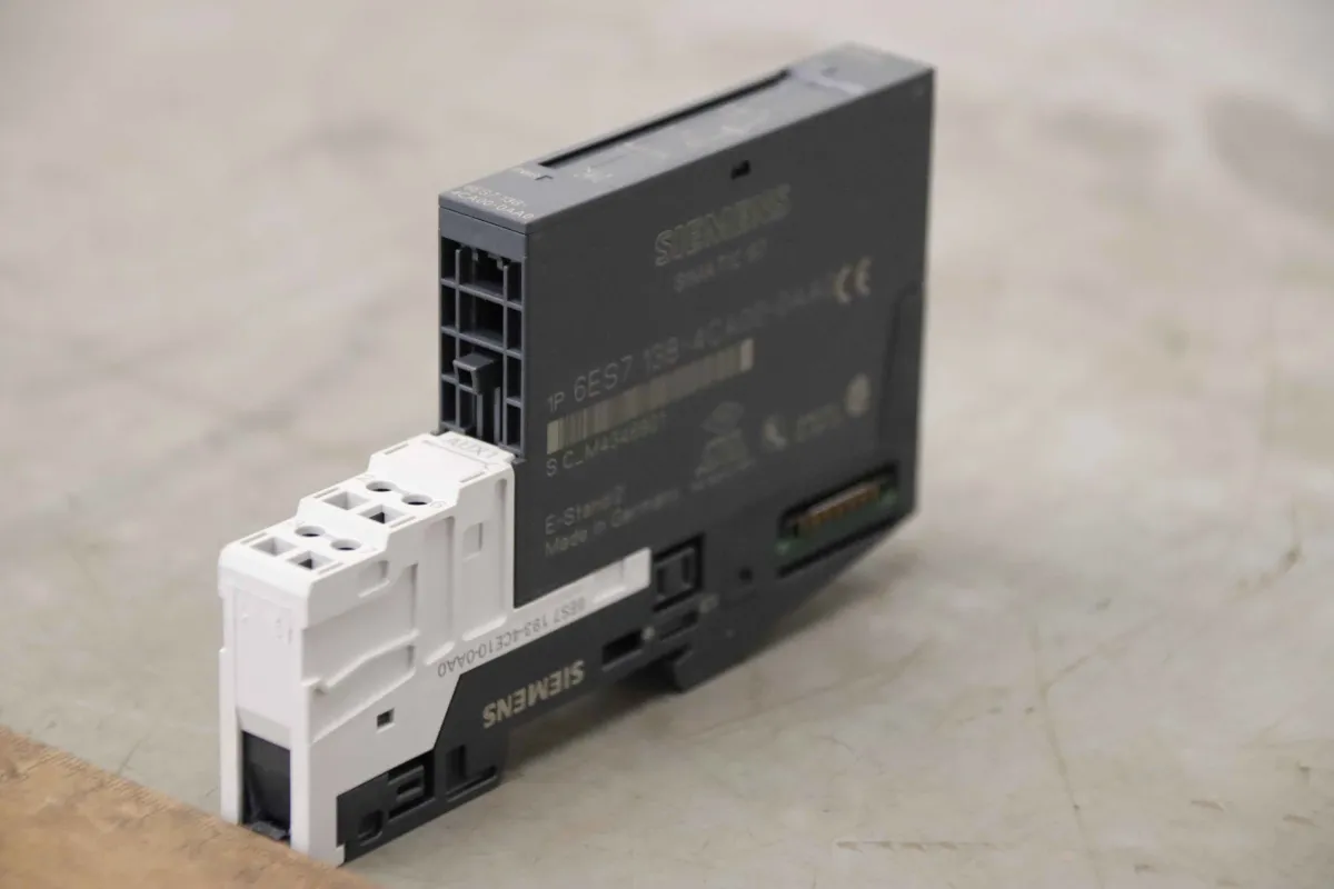 Siemens 6ES7 138-4CA00-0AA0 Elektronikmodule ET 200S 4 Stück