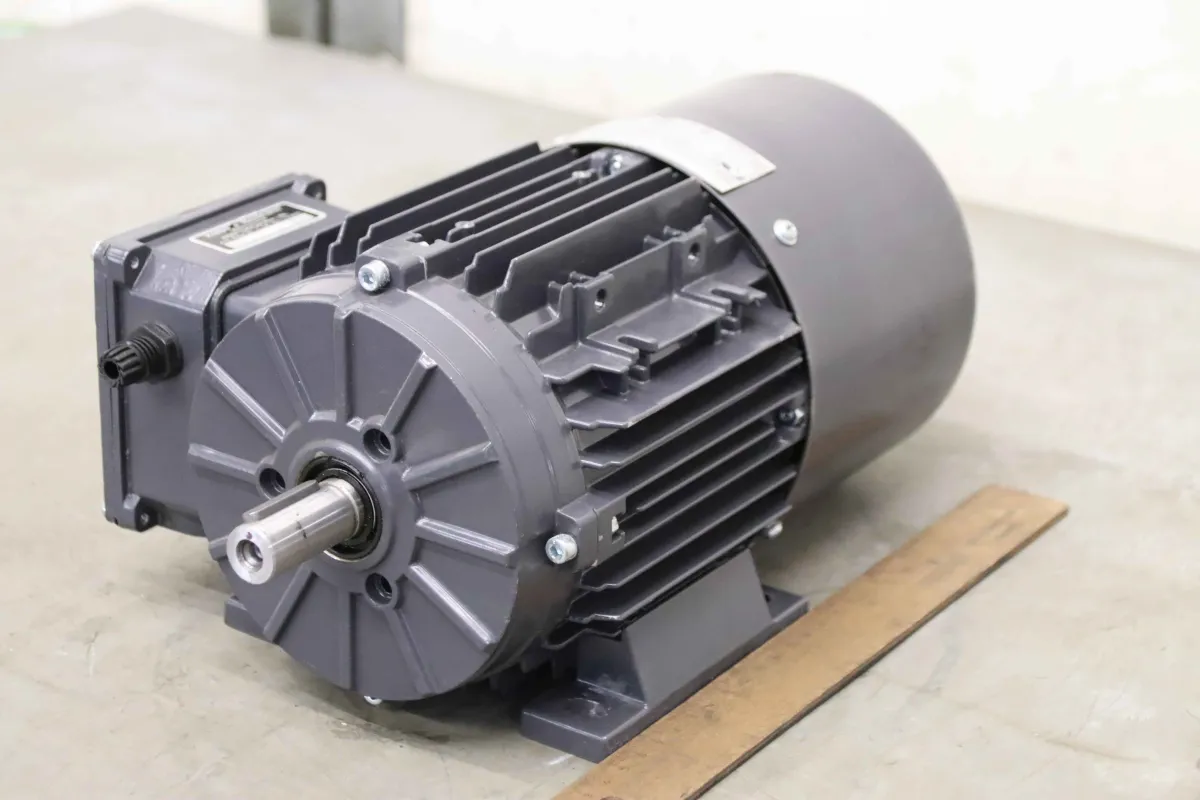 DSCHB80B2 BR Elektromotor 0,75 kW 2875 U/min