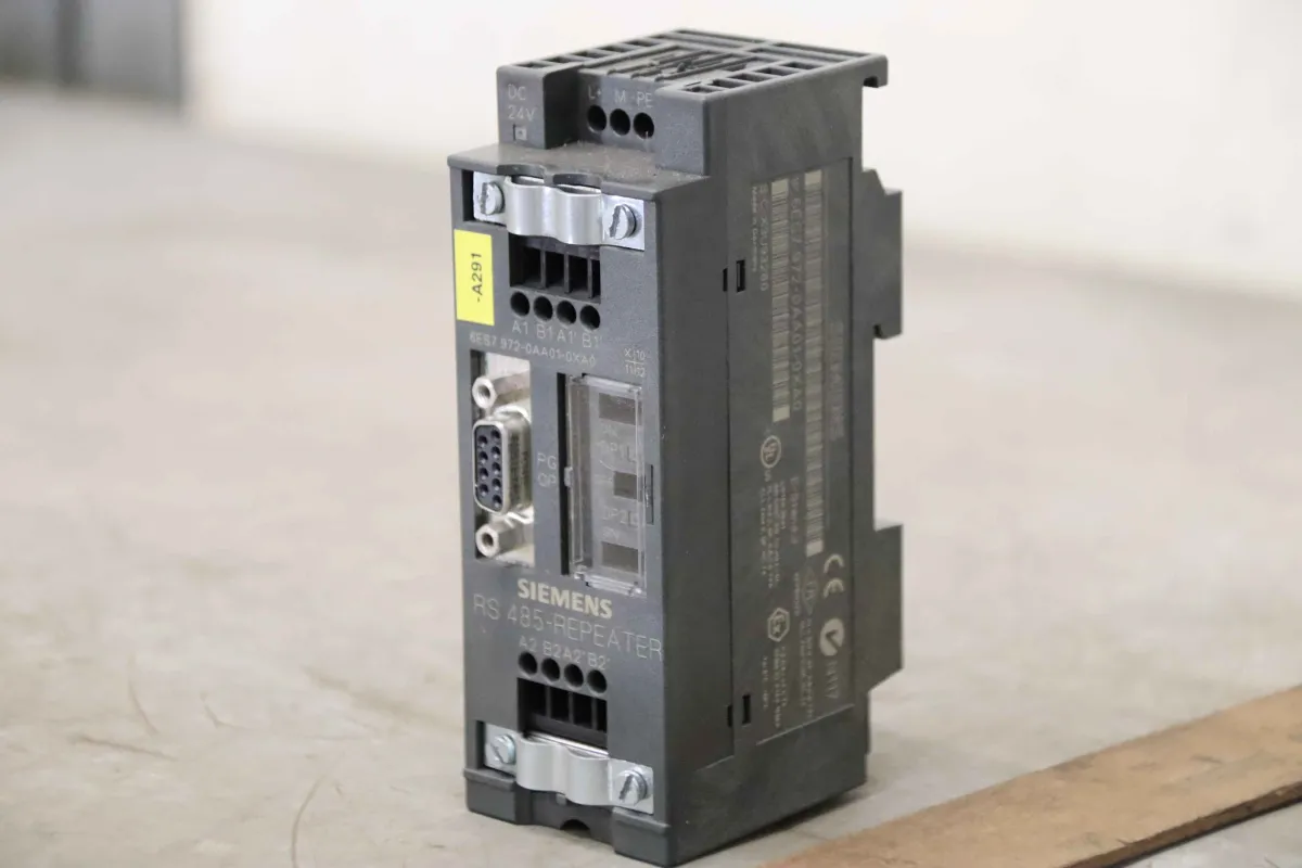 Siemens 6ES7 972-0AA01-0XA0 Repeater