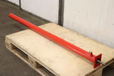 Hub 1570 mm Pneumatikzylinder – RESALE