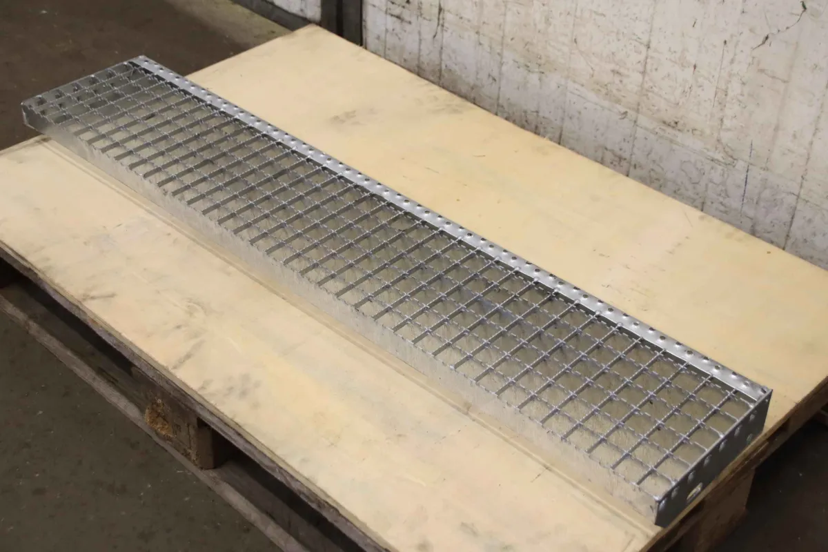 Stahl 1200 x 240 x 70 mm Gitterrosten