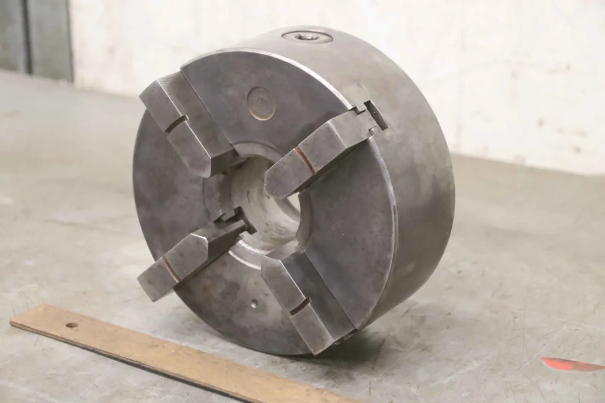 Ø 200 mm Vierbackenfutter