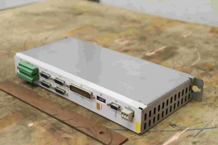 Siemens Uldrian ADI4 6FC5211-0BA01-0AA2 Sinumerik Streckensteuerung – RESALE