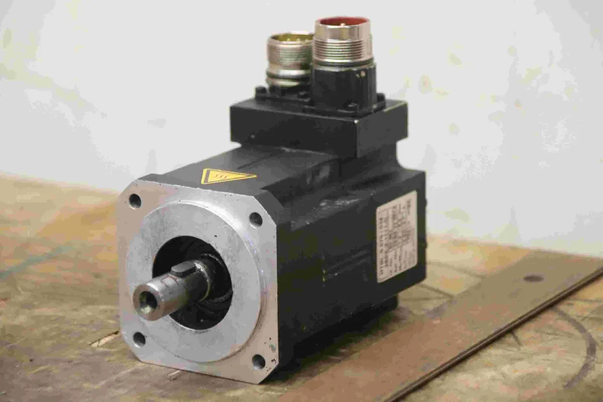 Bobolowski HTBL-S 070/035-3SPE-2-1111-C Servomotor 700V