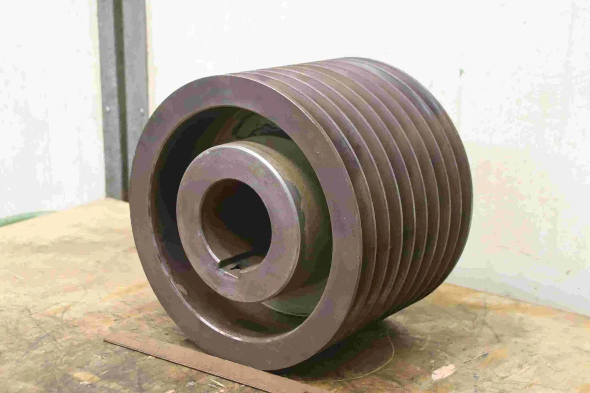 Guss SPC 320-9 (22 mm) Keilriemenscheibe 9-rillig
