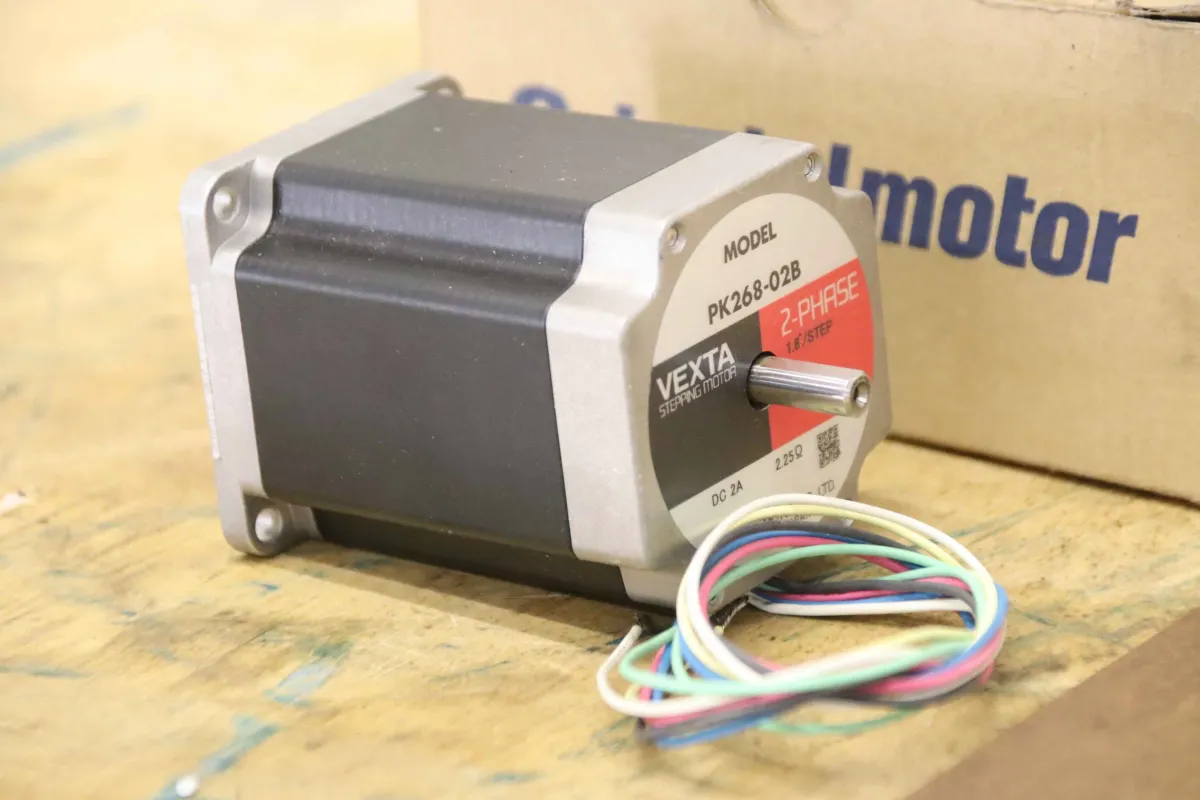 Oriental Motor PK268-02B Servomotor