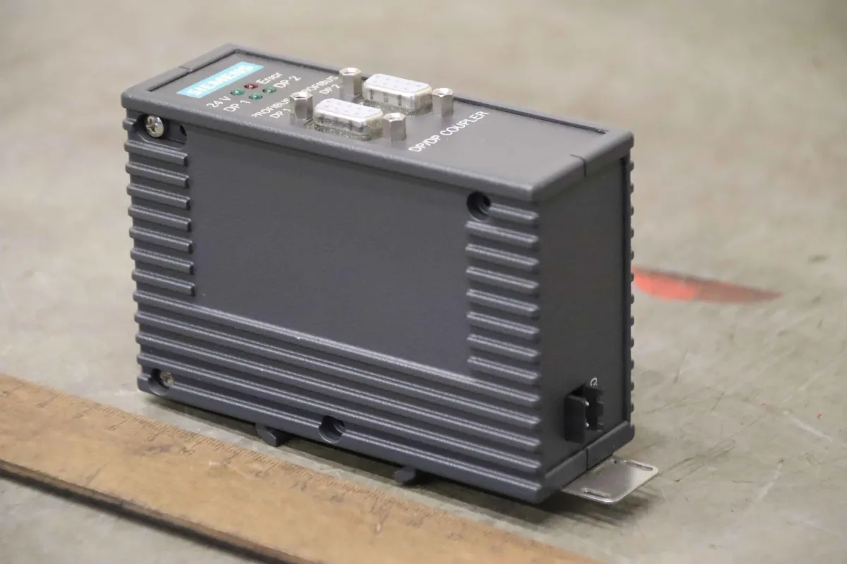 Siemens 6ES7 158-0AD00-0XA0 Koppler