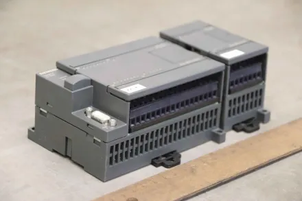 Siemens 6ES7214-1BD23-0XB0 / 6ES7 2223-1BF22-0XA0 Kompakt CPU – RESALE
