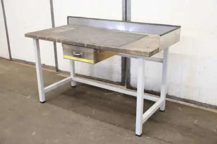 1500/700/H840 mm Werkbank – RESALE