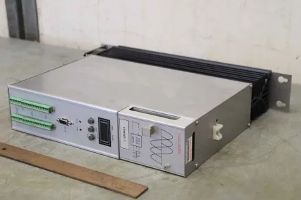 Hauser 951-100200 Compax 0500-M Servoregler – RESALE