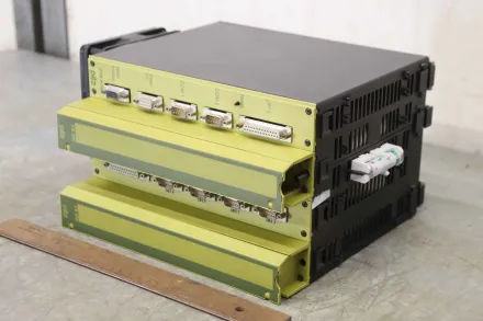Pilz P10-ATW VGA  304512 Industriecomputer – RESALE