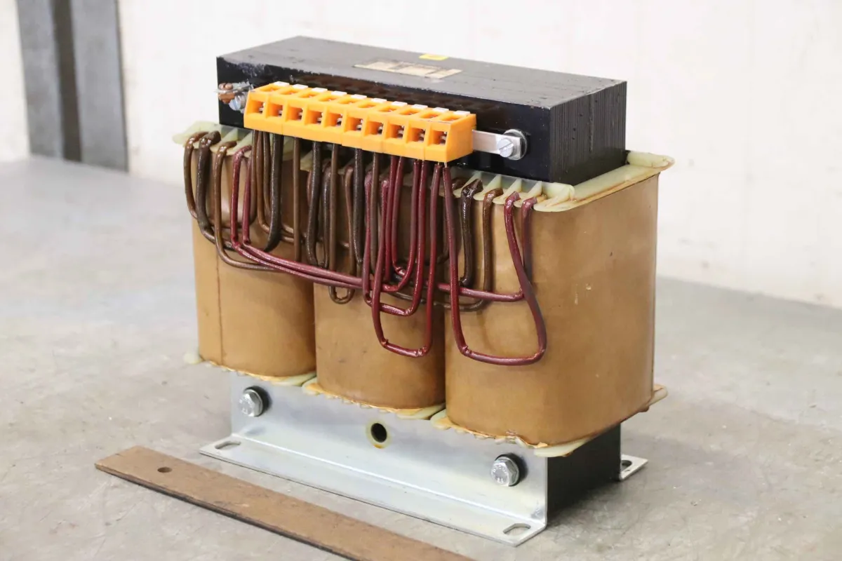 Strobelt DT-00104 Transformator 2500 VA