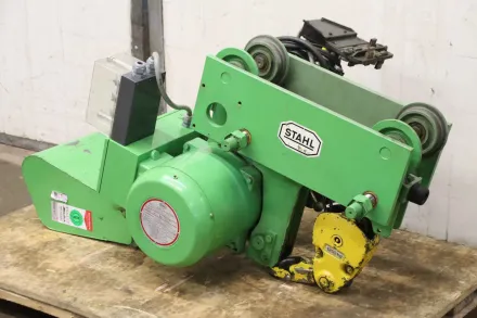 Stahl R12 Kettenzug mit Fahrwerk 1250 kg – RESALE
