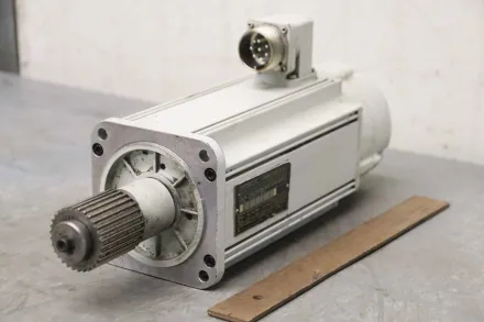 Indramat Dmt MACO71C-0-US-2-C/095-A-/S001 Servomotor – RESALE