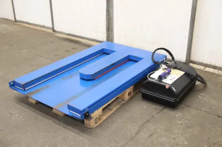 Edmolift TUB 600 u agg Scherenhubtisch 600 kg – RESALE