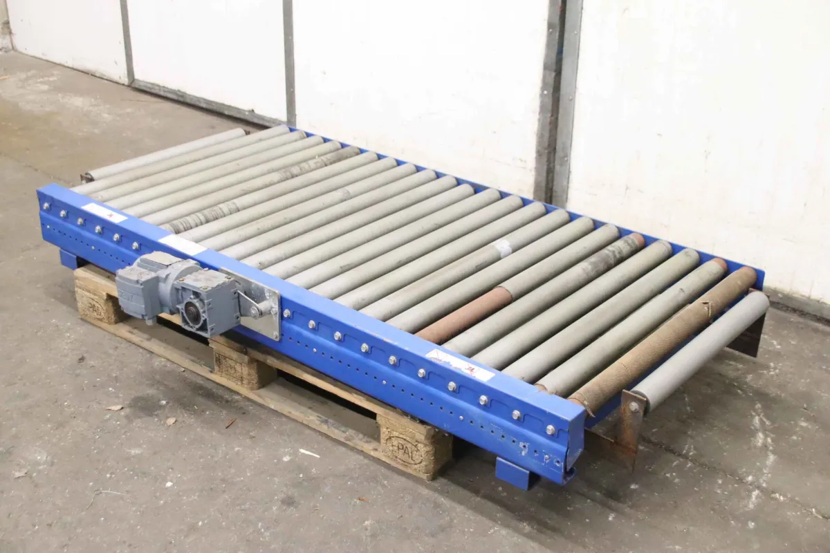 3.50.4.5 KS 1800 x 830 mm Rollenbahn angetrieben 6,8 m/min