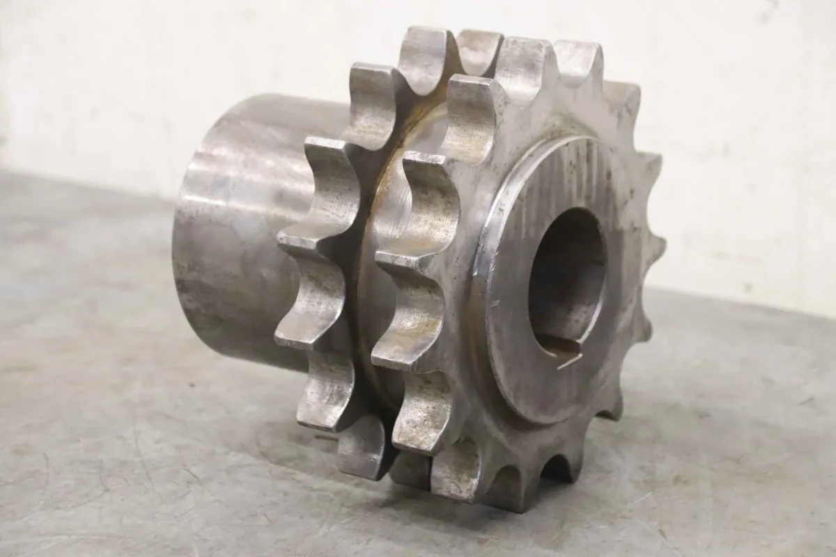15 Zähne Ø 197 mm Kettenrad Duplex