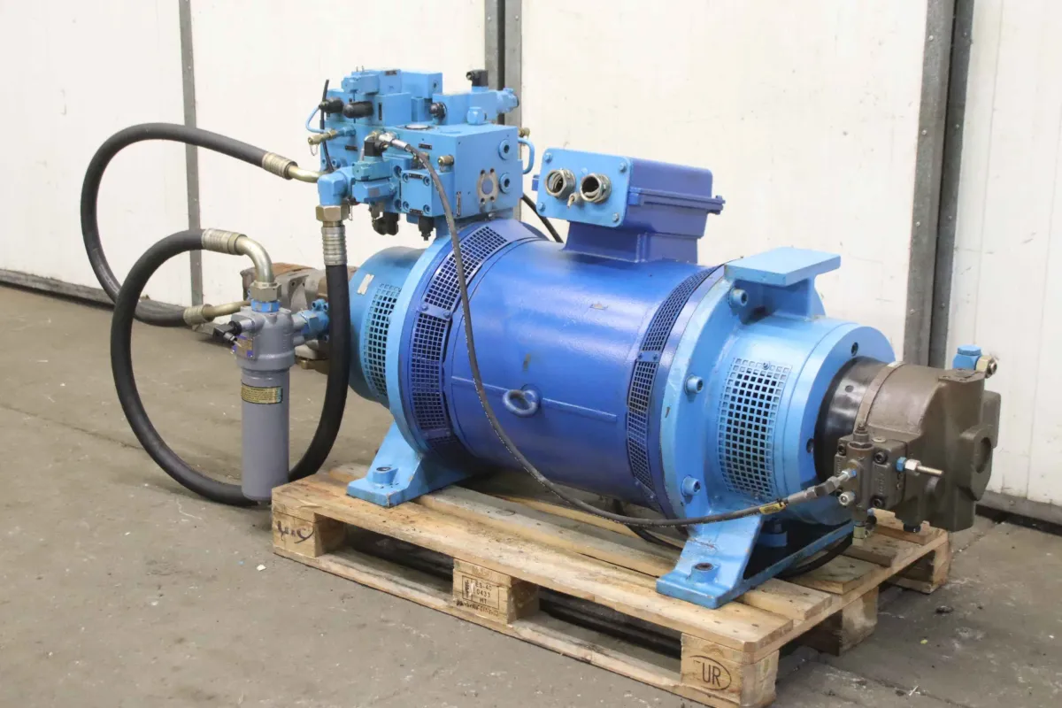 Voith Loher IPC5-40 IPC6-30 KNGA250SB-04Z Hydraulikaggregat 75 kW 250 bar Doppelpumpe