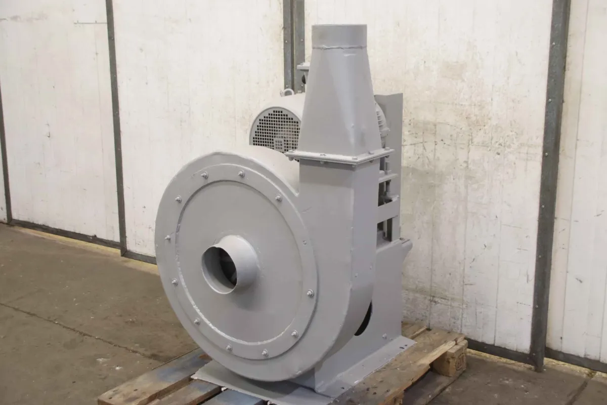 EMK 15 kW / 2940 U/min Späneabsauggebläse