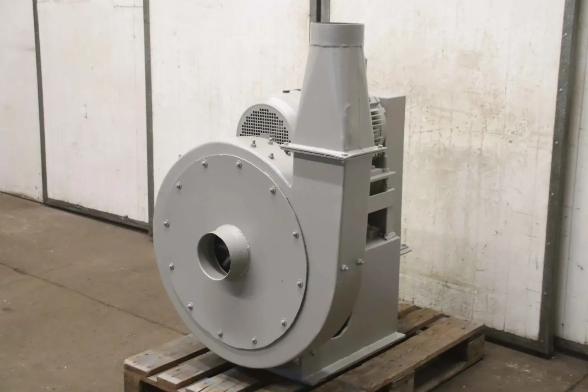 EMK 15 kW / 2935 U/min Späneabsauggebläse