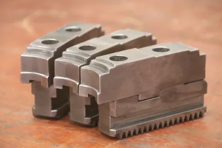 Forkardt Breite 22 mm schrägverzahnt Wechselbacken – RESALE