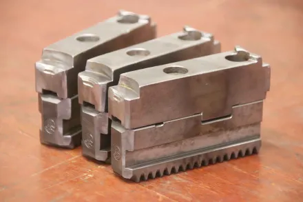 Forkardt Breite 22 mm schrägverzahnt Wechselbacken – RESALE