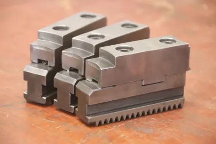 Forkardt Breite 22 mm schrägverzahnt Wechselbacken – RESALE