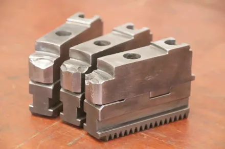Forkardt Breite 22 mm schrägverzahnt Wechselbacken – RESALE
