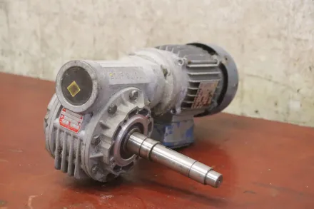 Bonfiglioli Lafert MVF 63/P  AFS 63/4 Getriebemotor 0,22 kW 29 U/min – RESALE