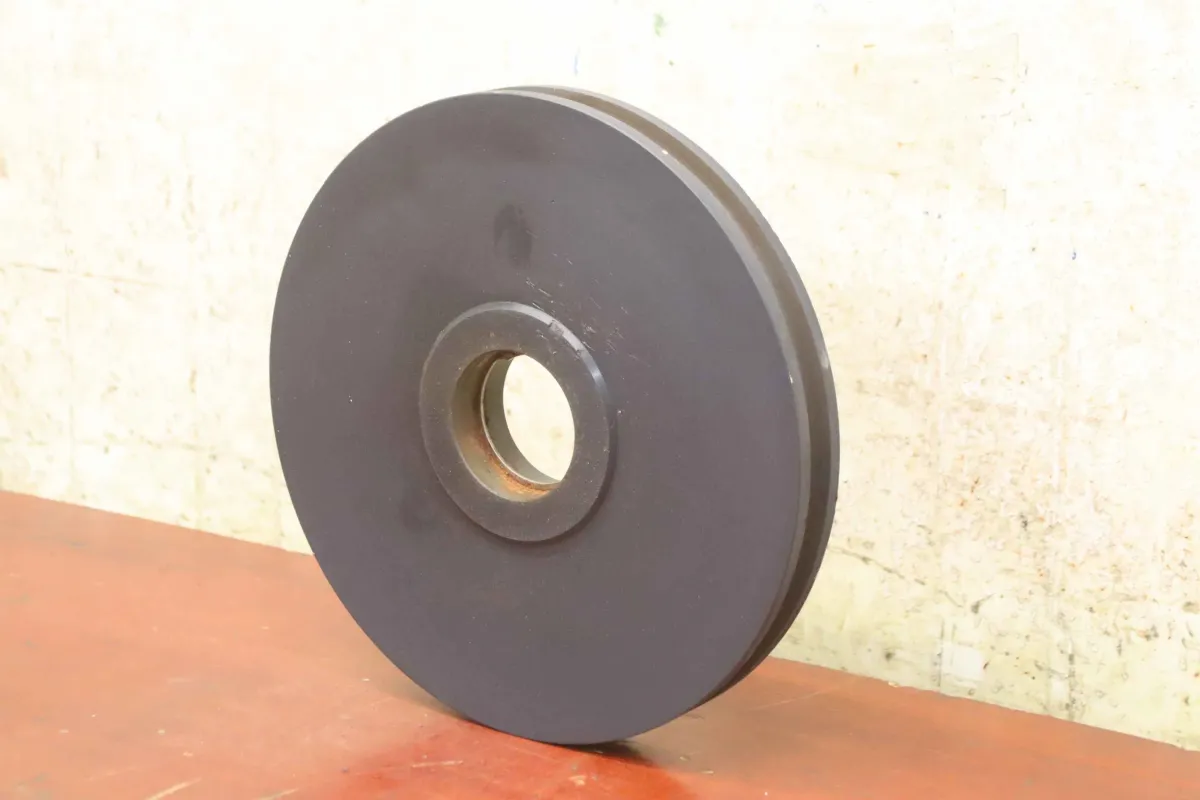Guss Ø 270 mm Seilrolle 1-rillig