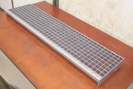 Stahl 1200 x 305 x 70 mm Gitterrosten – RESALE