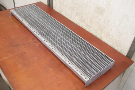 Stahl 1200 x 305 x 70 mm Gitterrosten – RESALE