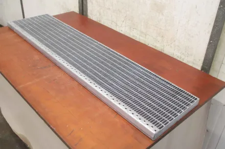 Stahl 1415 x 335 x 70 mm Gitterrosten – RESALE