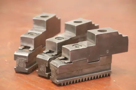 Forkardt Breite 22 mm schrägverzahnt Wechselbacken – RESALE