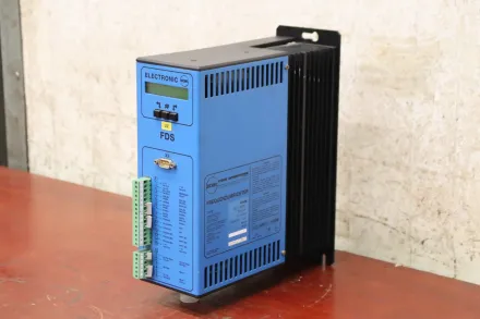 Stöber 1040B Frequenzumrichter 4 kVA – RESALE