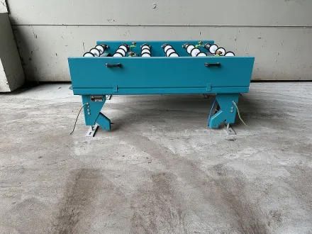 Grenzebach RFS 1250 x 1000 mm Rollenbahn angetrieben mit Führung – RESALE