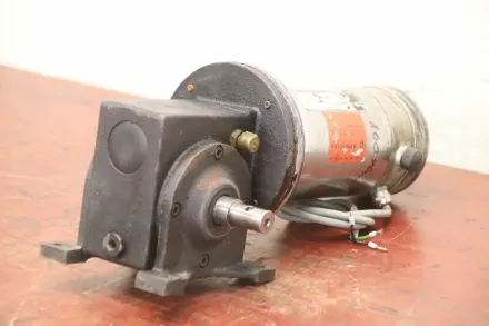 Drive SO GP 86-2L Gleichstrom Getriebemotor 160 V 146 U/min – RESALE