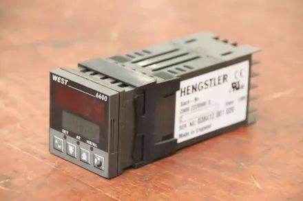 Hengstler West 6600 0906 Z220000 S Temperaturregler – RESALE